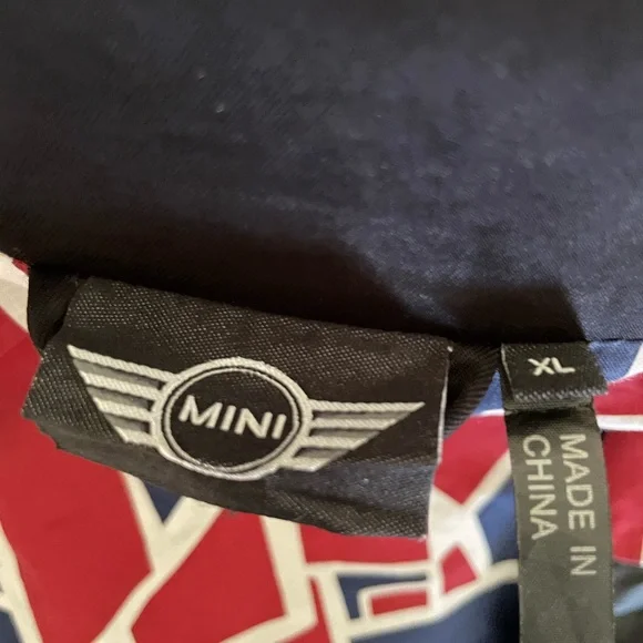Women’s Black-BRITISH RACING INTERIOR MINI COOPER COAT. Two inside pockets - Picture 11 of 15
